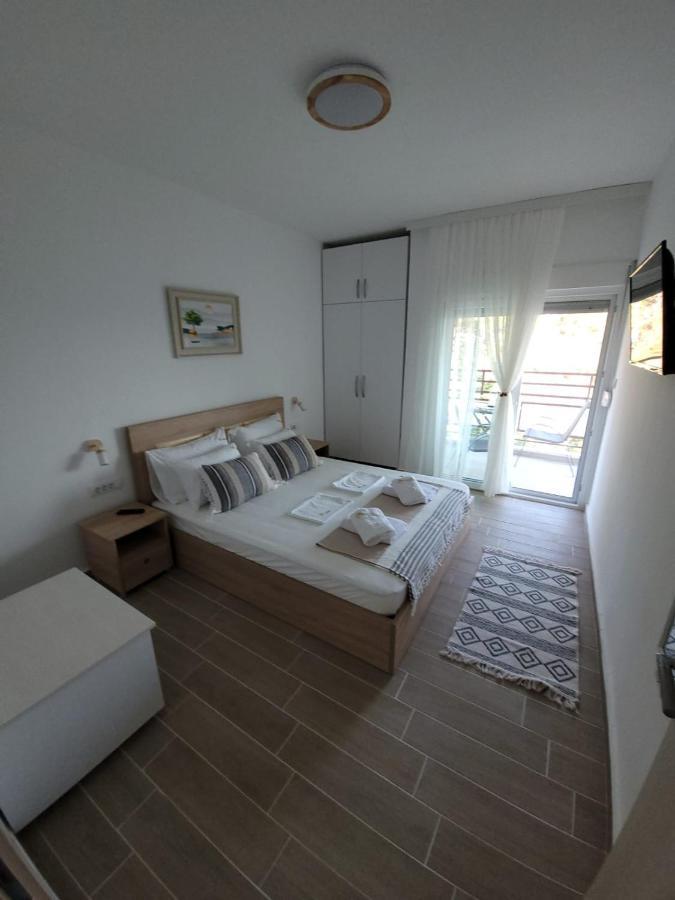 Mago Apartments Nea Kallikrateia المظهر الخارجي الصورة